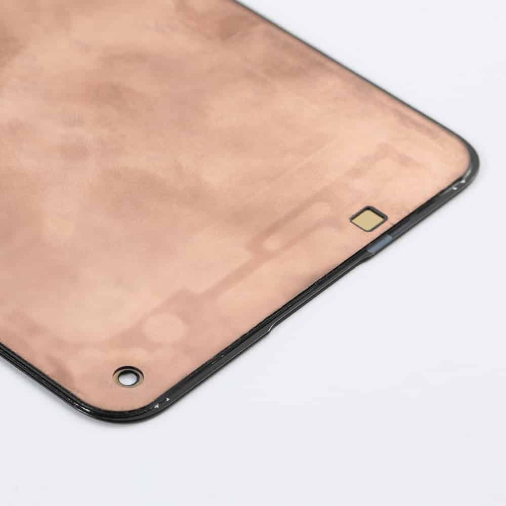 OnePlus 9 Skærm